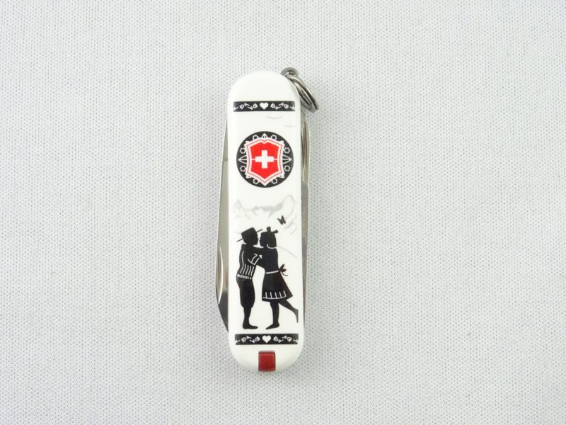 Victorinox classic personnages